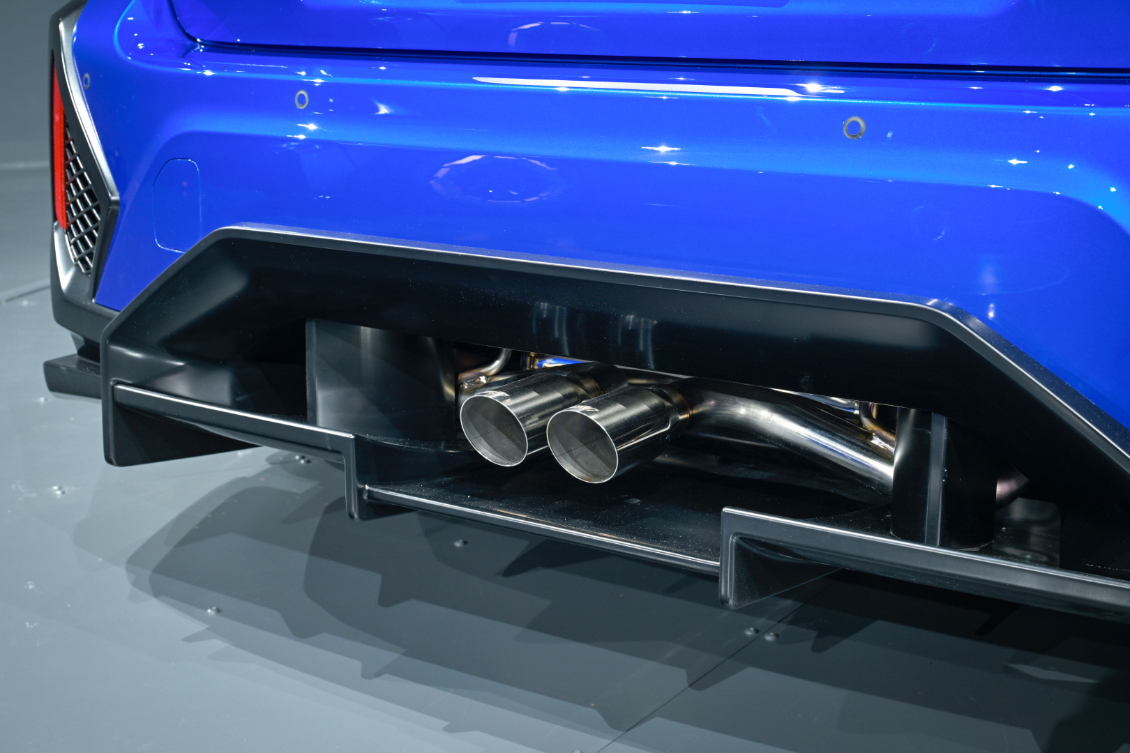 SMALL_Performance-B STI concept_22